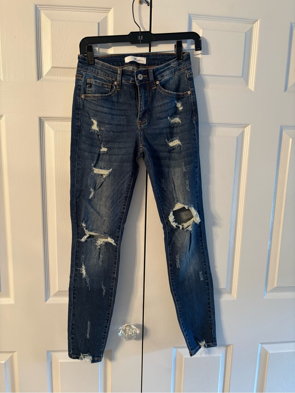 Women’s Distressed Dark Blue Skinny Jeans